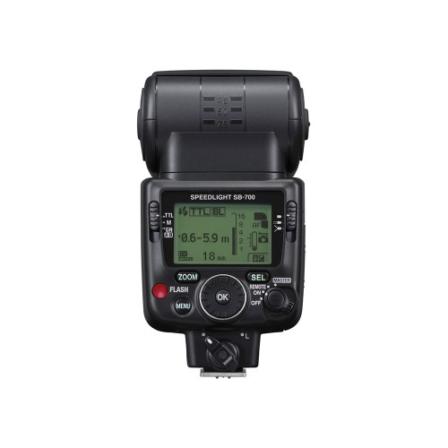NIKON SB-700