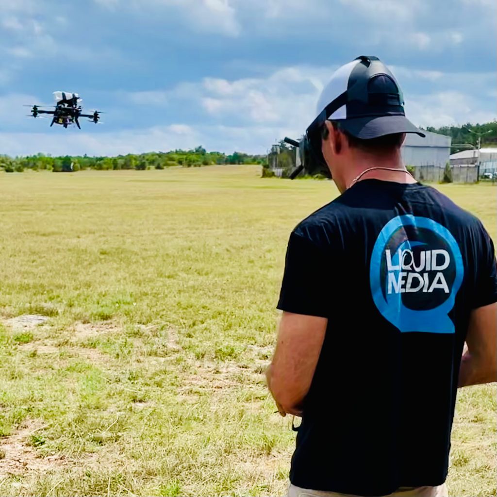 MAX MORELLI: L’ARTE DI PILOTARE UN DRONE